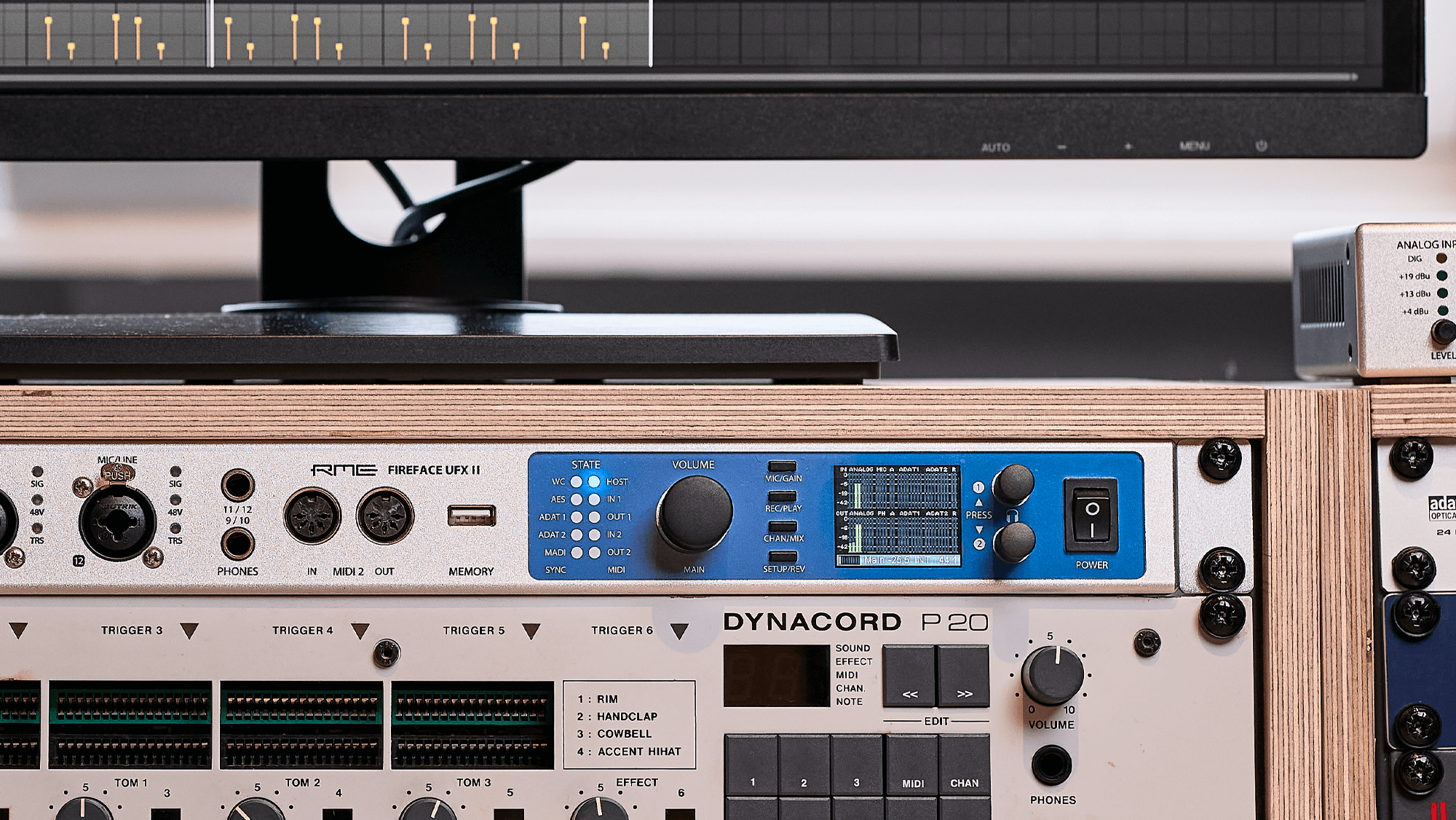 Fireface UFX II - RME Audio Interfaces | Format Converters 